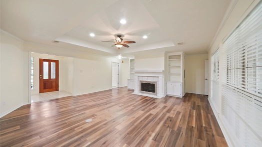 Humble 1-story, 4-bed 8014 Pine Green Lane-idx