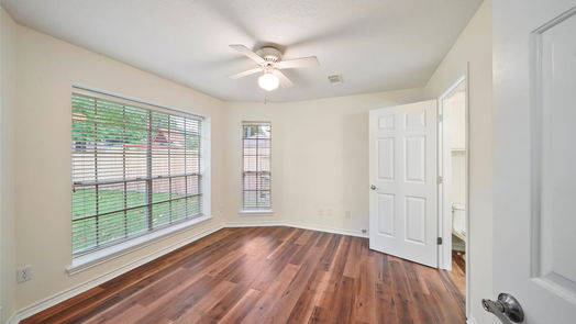 Humble 1-story, 4-bed 8014 Pine Green Lane-idx