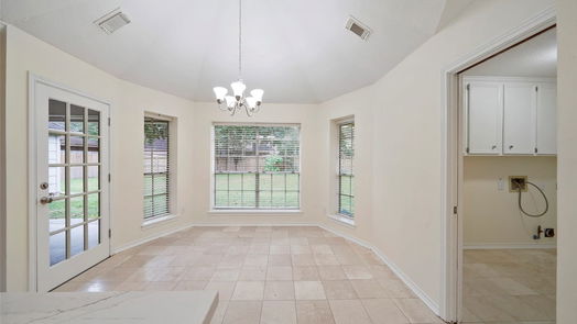 Humble 1-story, 4-bed 8014 Pine Green Lane-idx