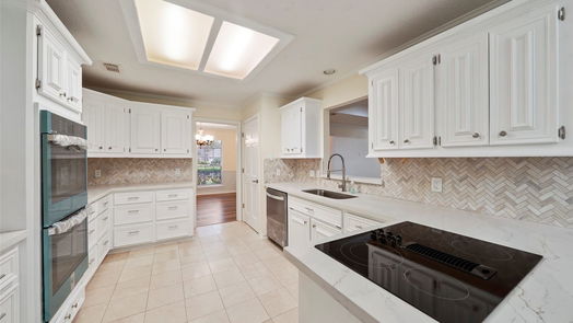 Humble 1-story, 4-bed 8014 Pine Green Lane-idx