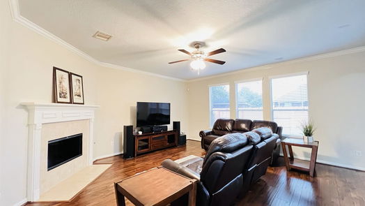 Humble 2-story, 4-bed 17635 Durham Ridge Lane-idx