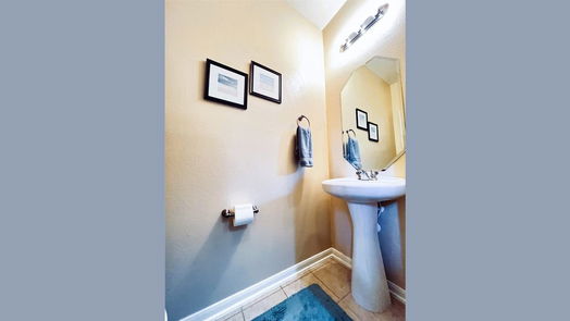 Humble 2-story, 4-bed 17635 Durham Ridge Lane-idx