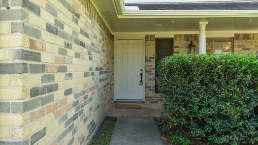 Humble 2-story, 3-bed 7518 Fuchsia Lane-idx