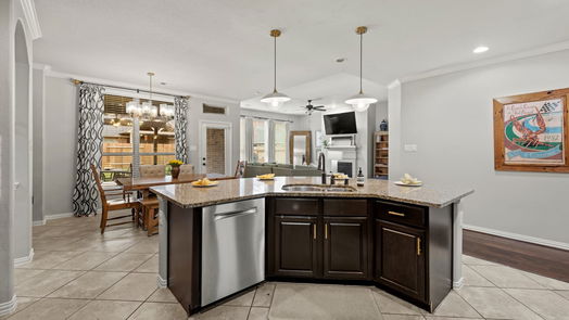 Humble 2-story, 4-bed 17714 Booners Cove Court-idx