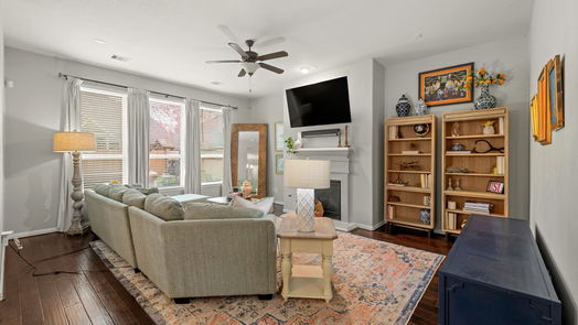 Humble 2-story, 4-bed 17714 Booners Cove Court-idx