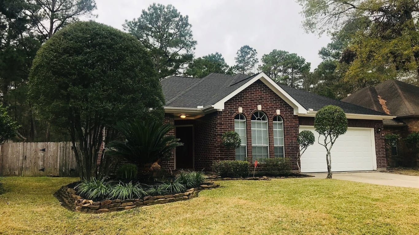 Humble 1-story, 3-bed 20611 White Berry Court-idx