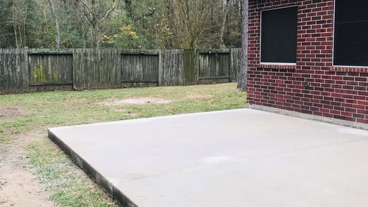 Humble 1-story, 3-bed 20611 White Berry Court-idx