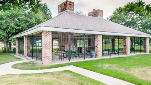 Humble 1-story, 3-bed 18818 Summer Anne Drive-idx