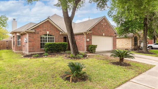 Humble 1-story, 3-bed 18818 Summer Anne Drive-idx