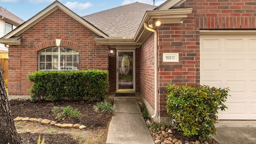 Humble 1-story, 3-bed 18818 Summer Anne Drive-idx