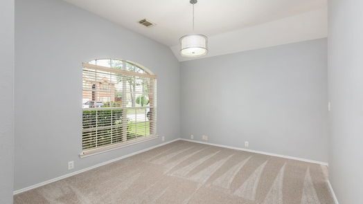 Humble 1-story, 3-bed 18818 Summer Anne Drive-idx