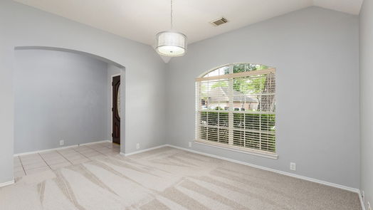 Humble 1-story, 3-bed 18818 Summer Anne Drive-idx