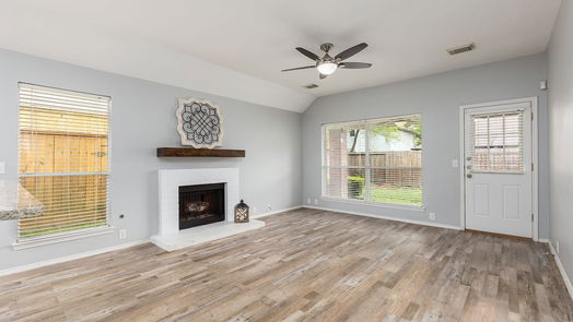 Humble 1-story, 3-bed 18818 Summer Anne Drive-idx