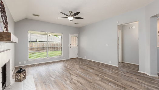 Humble 1-story, 3-bed 18818 Summer Anne Drive-idx