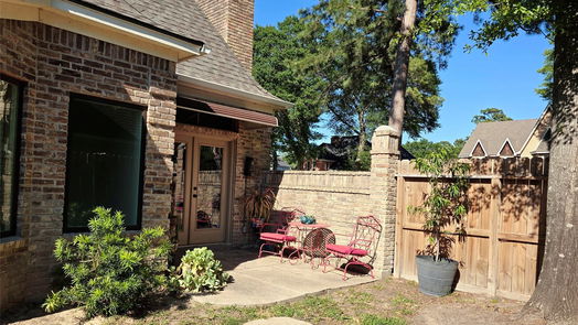 Humble 2-story, 4-bed 19927 Hickory Wind Drive-idx