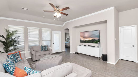 Humble 2-story, 3-bed 15615 Baronial Castle Drive-idx