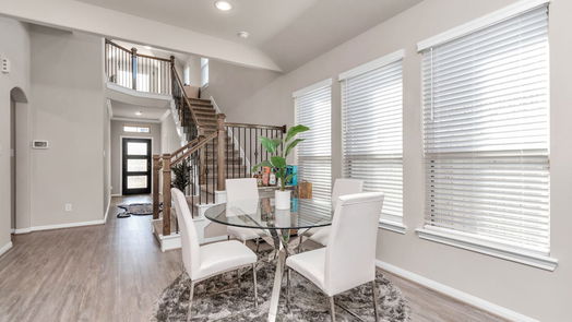 Humble 2-story, 3-bed 15615 Baronial Castle Drive-idx