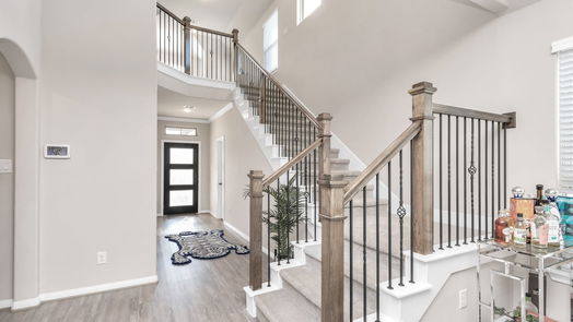 Humble 2-story, 3-bed 15615 Baronial Castle Drive-idx