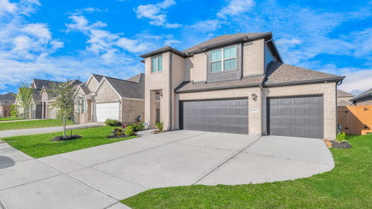 Humble 2-story, 3-bed 15615 Baronial Castle Drive-idx