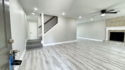 Humble 2-story, 3-bed 5223 Forest Timbers Drive-idx