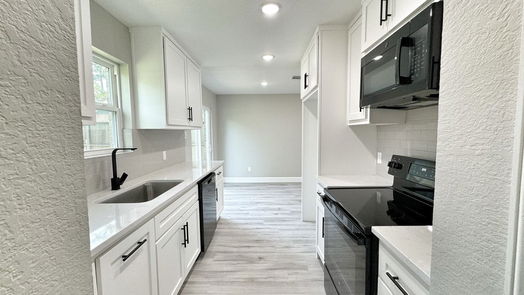 Humble 2-story, 3-bed 5223 Forest Timbers Drive-idx