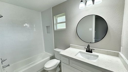 Humble 2-story, 3-bed 5223 Forest Timbers Drive-idx
