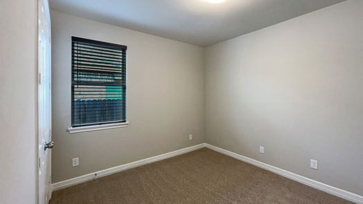 Humble 1-story, 3-bed 15630 Beltie Drive-idx