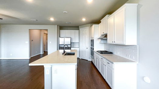Humble 1-story, 3-bed 15630 Beltie Drive-idx