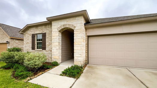 Humble 1-story, 3-bed 15630 Beltie Drive-idx