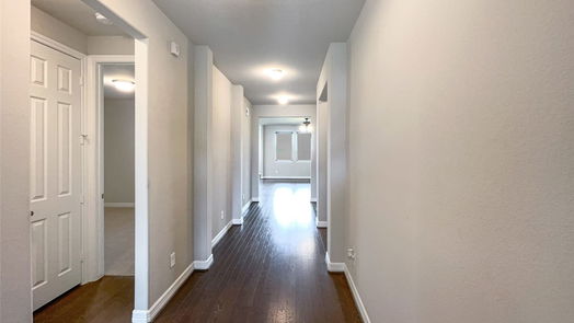 Humble 1-story, 3-bed 15630 Beltie Drive-idx