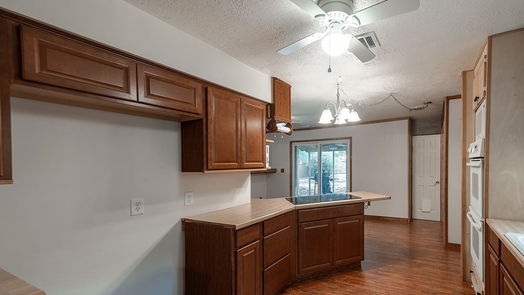 Humble 2-story, 4-bed 5718 Green Timbers Drive-idx