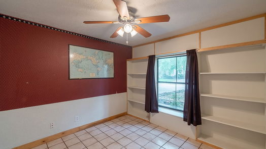 Humble 2-story, 4-bed 5718 Green Timbers Drive-idx