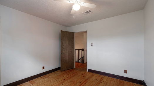 Humble 2-story, 4-bed 5718 Green Timbers Drive-idx