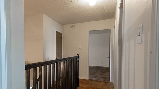 Humble 2-story, 4-bed 5718 Green Timbers Drive-idx