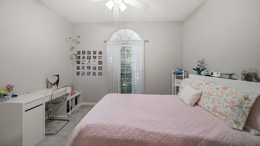 Humble 1-story, 3-bed 20914 Kings Clover Court-idx