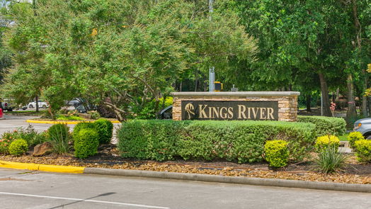 Humble 1-story, 3-bed 20914 Kings Clover Court-idx