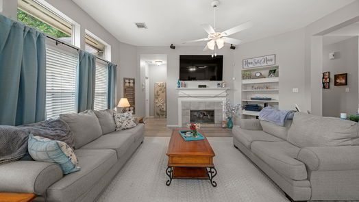 Humble 1-story, 3-bed 20914 Kings Clover Court-idx