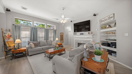 Humble 1-story, 3-bed 20914 Kings Clover Court-idx