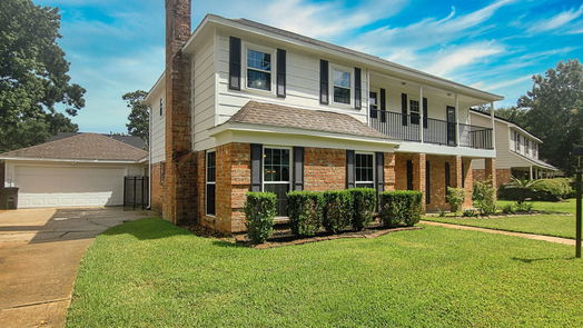 Humble 2-story, 4-bed 8007 Pinehurst Trail Circle-idx