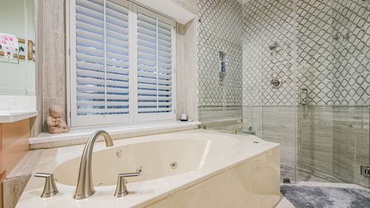 Humble 2-story, 4-bed 18907 Canoe Crest Court-idx
