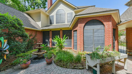 Humble 2-story, 4-bed 18907 Canoe Crest Court-idx