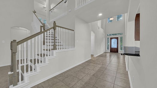 Humble 2-story, 4-bed 12402 Fossil Point Lane-idx