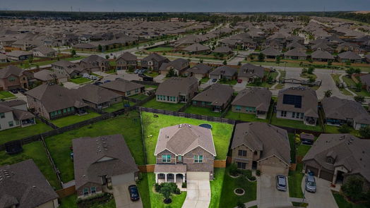 Humble 2-story, 5-bed 12318 Oakleaf Bend Drive-idx