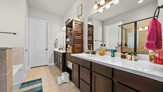 Humble 2-story, 5-bed 12318 Oakleaf Bend Drive-idx