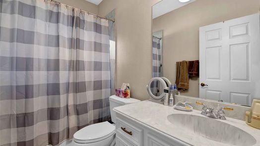 Humble 1-story, 0-bed 19007 Lakeshire Street-idx