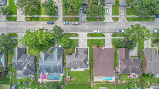 Humble 2-story, 4-bed 19102 Oakway Drive-idx