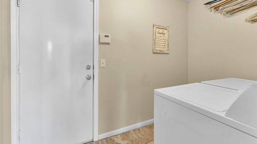 Humble 2-story, 4-bed 19102 Oakway Drive-idx