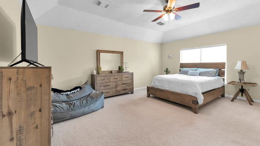 Humble 2-story, 4-bed 19102 Oakway Drive-idx