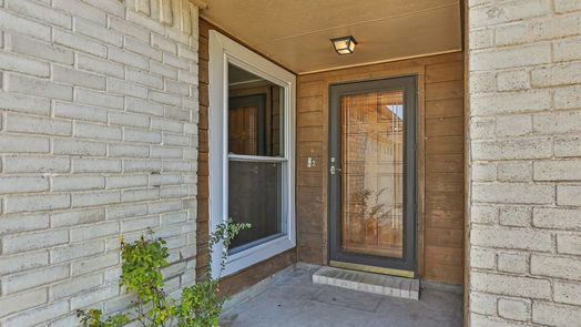 Humble null-story, 3-bed 18818 Danalyn Court-idx