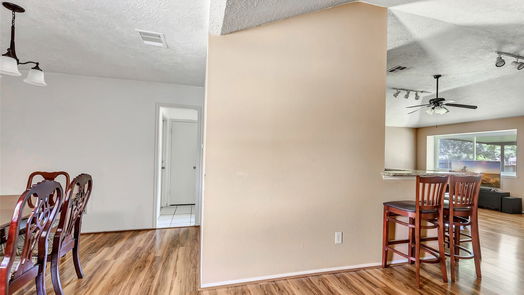 Humble null-story, 3-bed 18818 Danalyn Court-idx